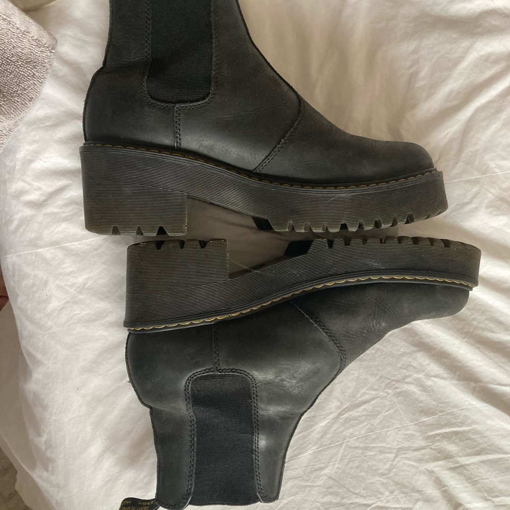 Dr Martens Rometty Platform Chelsea Boots